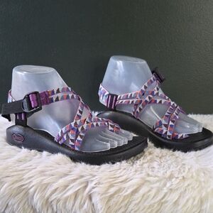 Chaco Women's Geometric Sandals Size 6